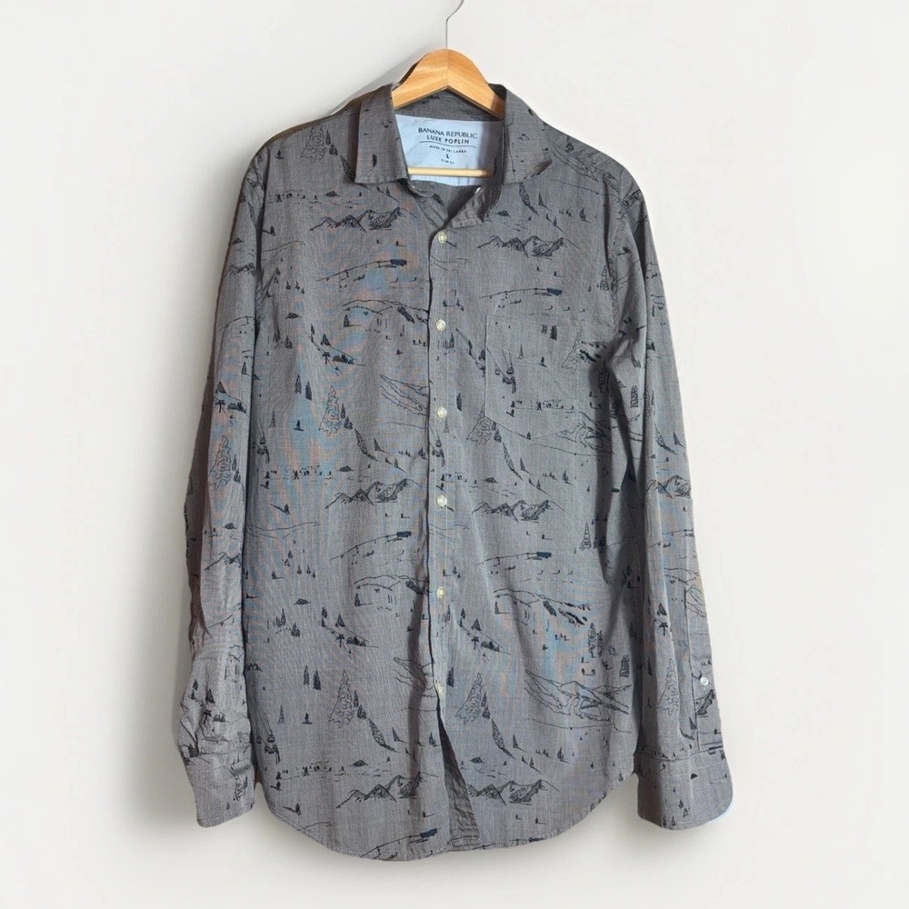 Banana Republic Luxe Poplin Slim Fit Button Up LS Shirt Size L Skiing Mt Scene